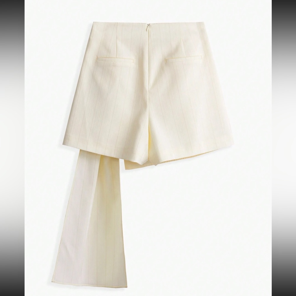 3D ROSETTE DRAPED SKORT SET - Picture 5 of 13